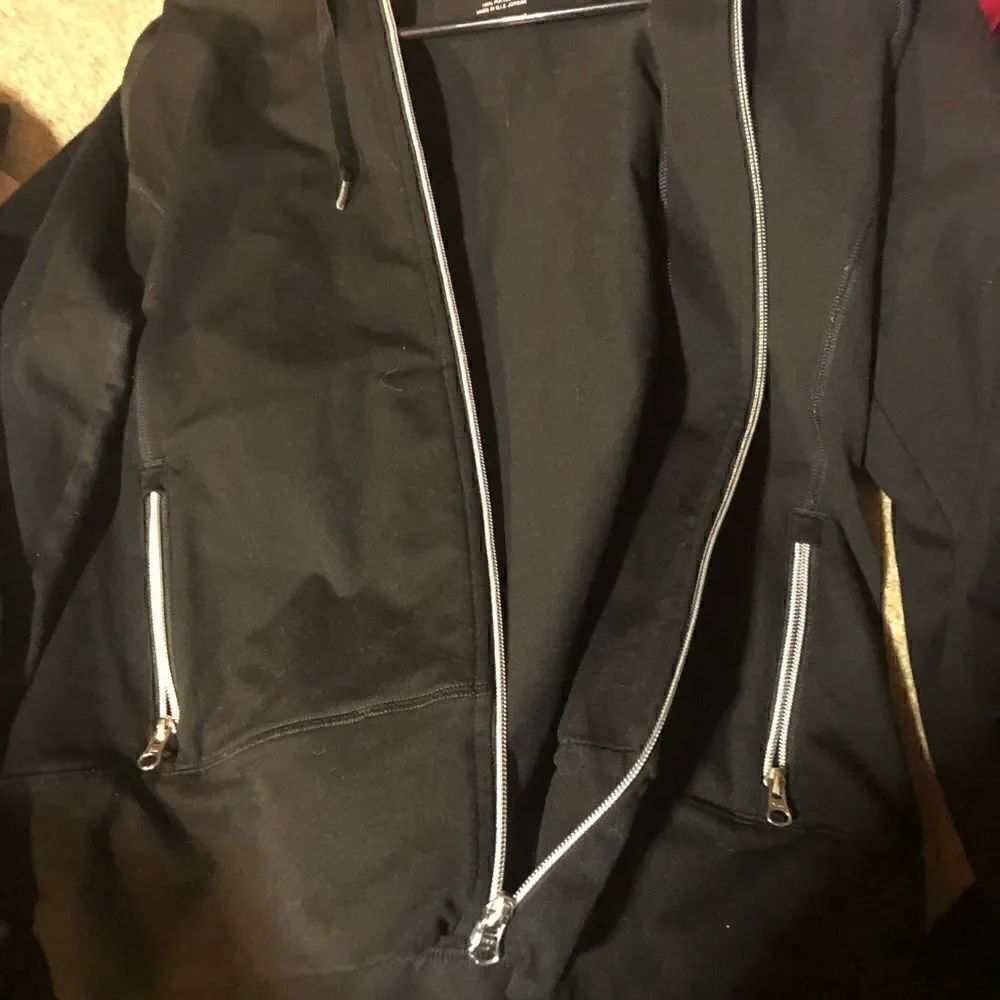 Lands and sweat jacket never worn